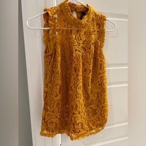 Gold Lace Sleeveless Top